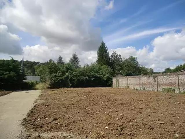 Terrain vente à Clermont, Montreuil-sur-brêche