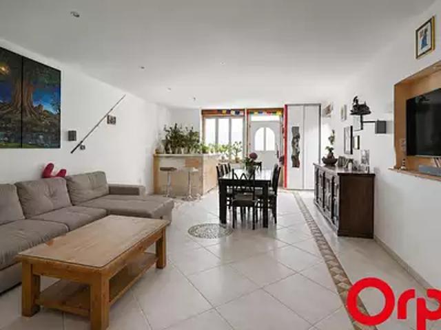 Maison vente à Bourg-en-Bresse, Bressolles