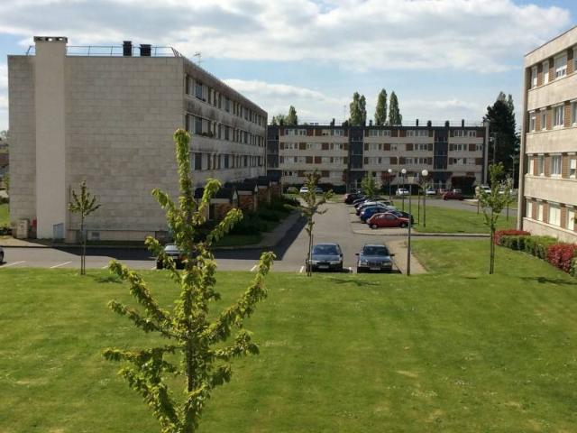 Appartement location à Bernay, Roman