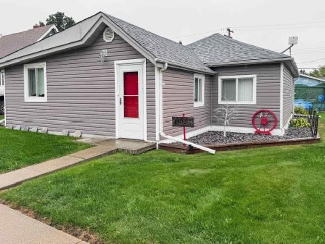 House for sale in Breton, Alberta