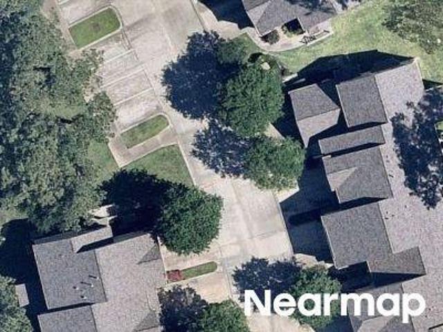 Condo for sale in Willowbrook, Houston