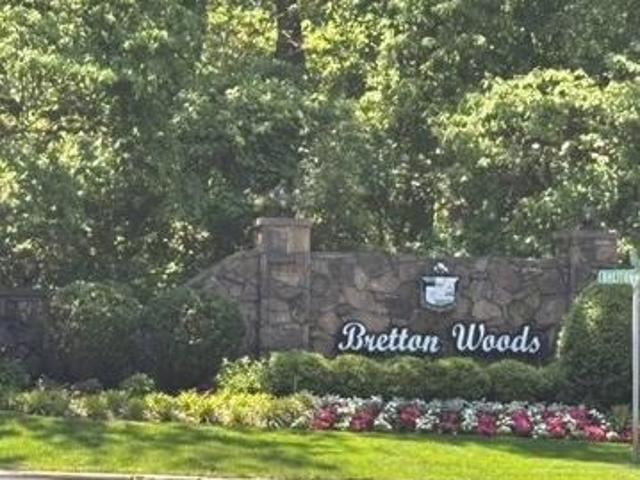 Condo for sale in Coram Condo for sale in Coram