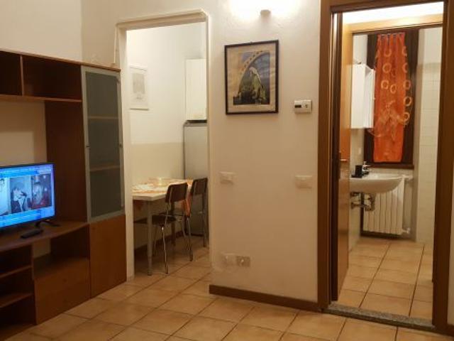Monolocale in affitto a Concorezzo, Lombardia