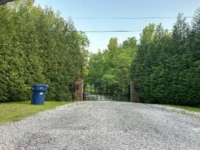 House for sale in Batesville