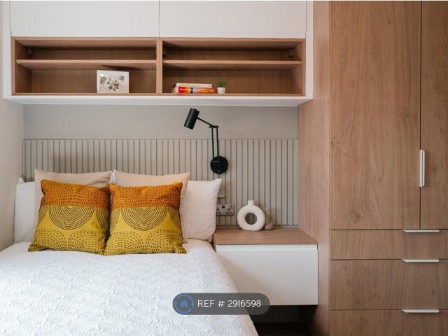 Room for rent in Ringlestone, Midway