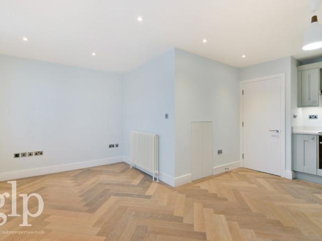 Apartment for rent in Soho, Greater London