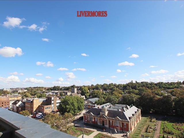 Apartment for rent in Brooklands, Dartford