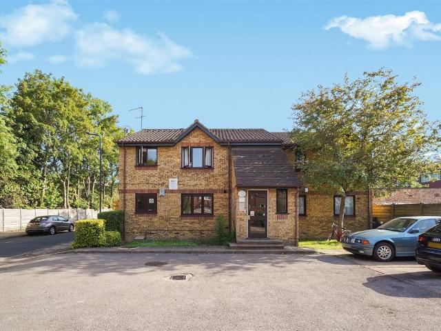 Apartment for rent in Sudbury, Greater London