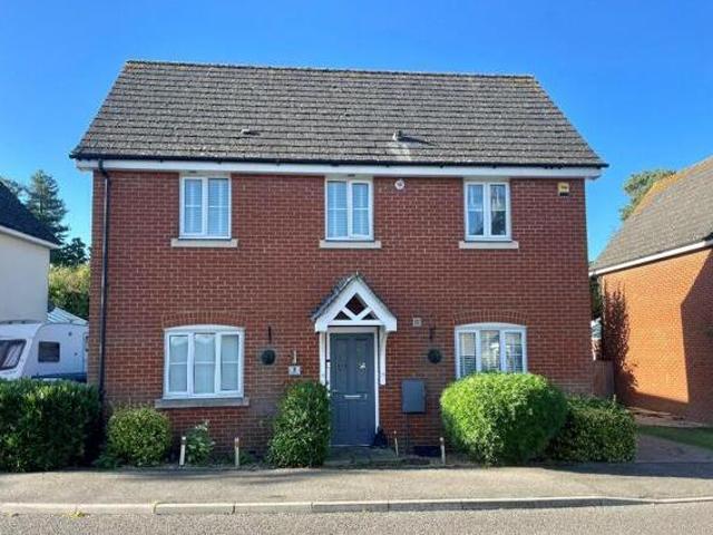 House for sale in Chipping Hill, Essex