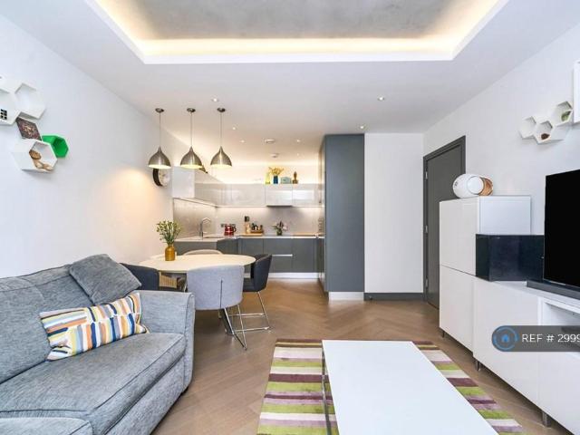 House for rent in St Margarets, Greater London