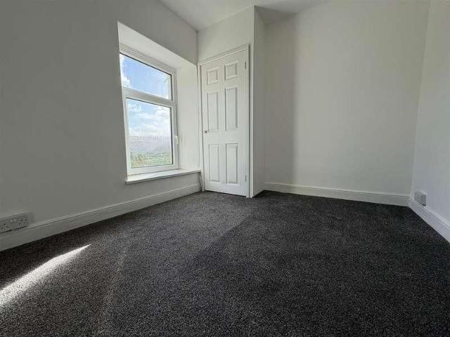 House for rent in Pontygwaith, Wales