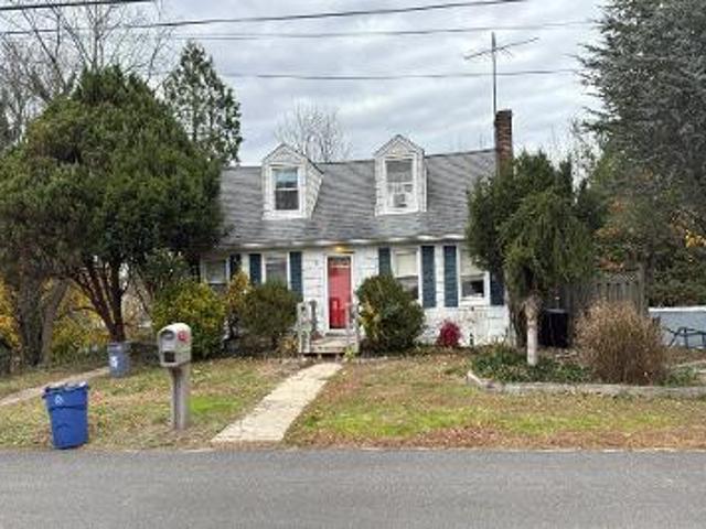 House for sale in Huntington, New York