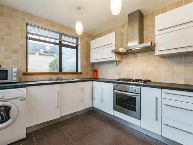 Terraced House to rent in Bluebell, North Tipperary