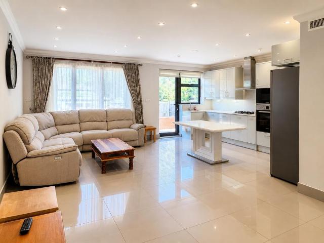 House for rent in London Borough of Ealing, Greater London