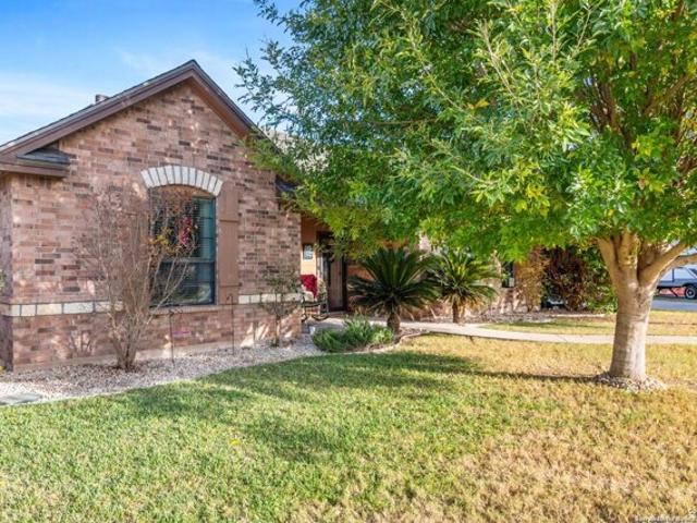 House for sale in Uvalde, Texas