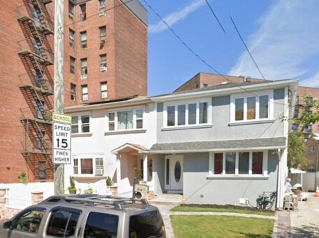 House for sale in Far Rockaway, New York