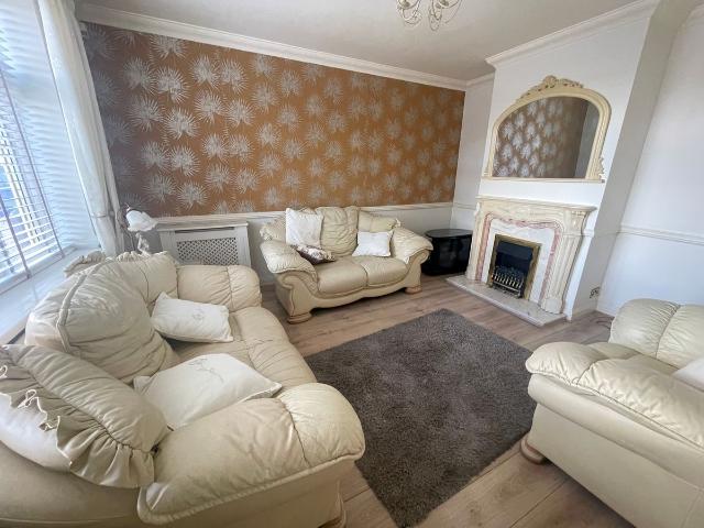 House for rent in London Borough of Havering, Greater London