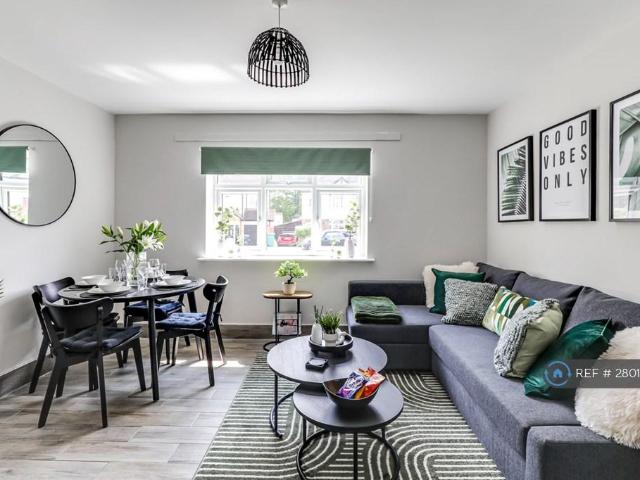 Apartment for rent in Kingswood, North Watford