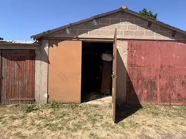 Garage vente à La Ville, Briare