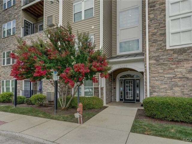 Condo for sale in Midlothian