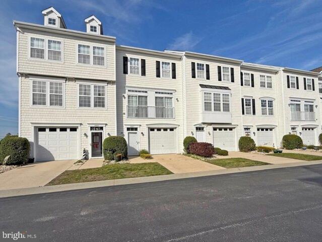 Condo for sale in Delaware