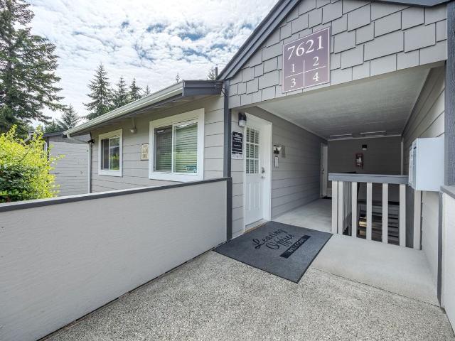 Apartment for rent in University Place, Pierce County