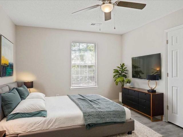 Apartment for rent in Flat Rock, Alabama