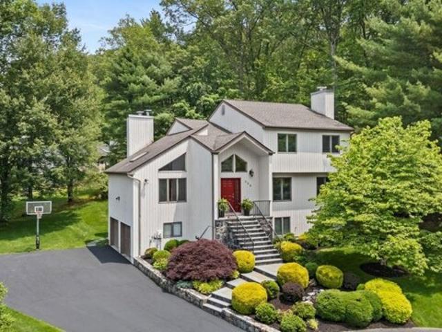 House for sale in Somers