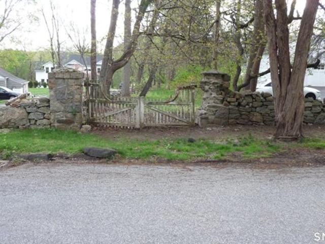 Land for sale in Cos Cob, Connecticut
