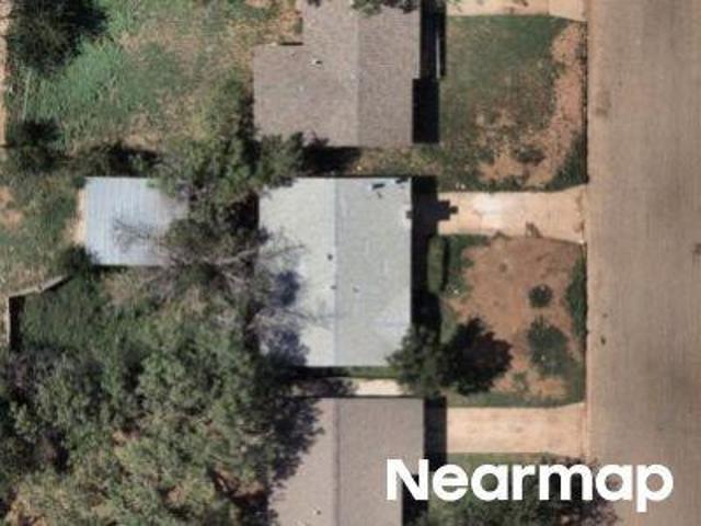 House for sale in Taylor, Texas