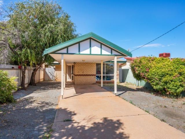 House for sale in Boulder, Western Australia