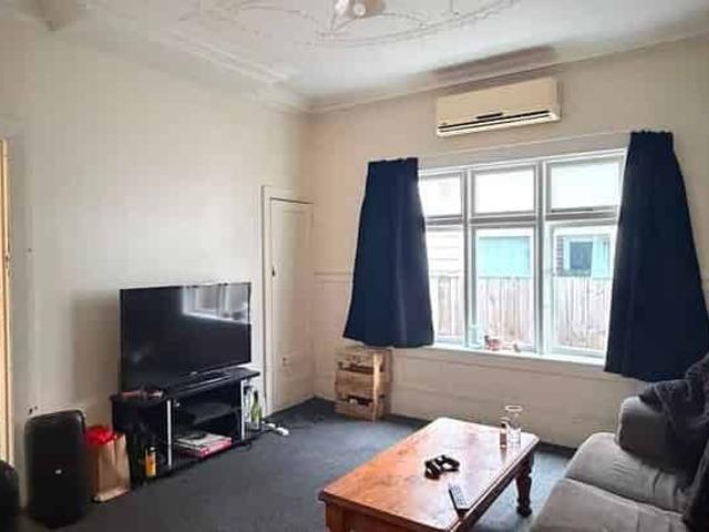 House for rent in Otakou