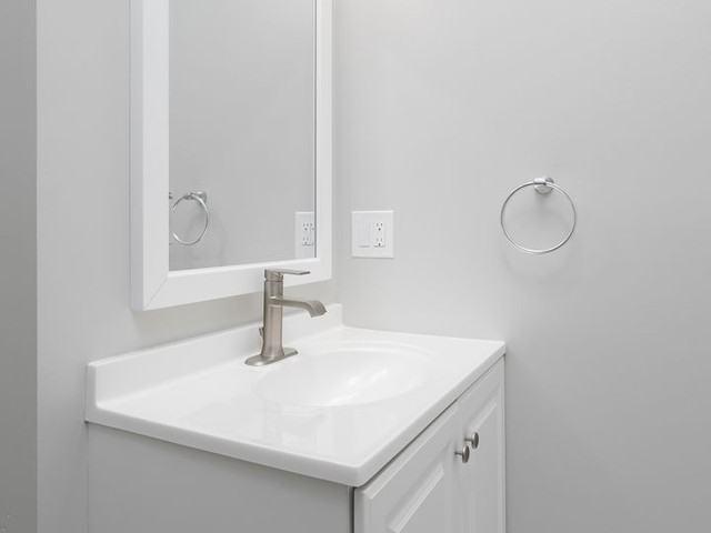 Apartment for rent in Prospect Park - East River Road, Minneapolis
