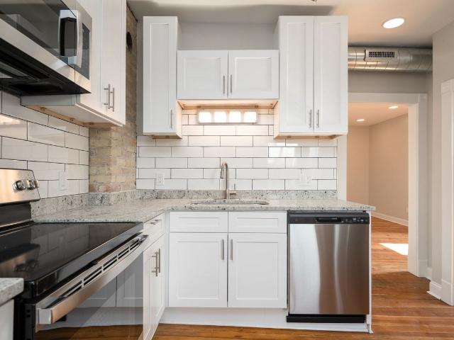 Apartment for rent in Prospect Park - East River Road, Minneapolis
