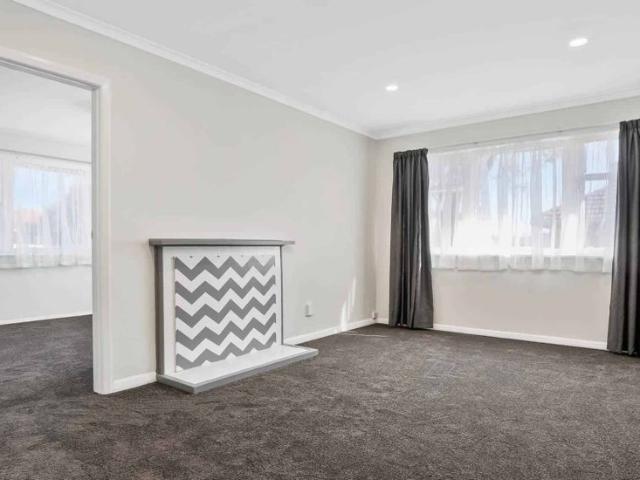 House for rent in Kelston