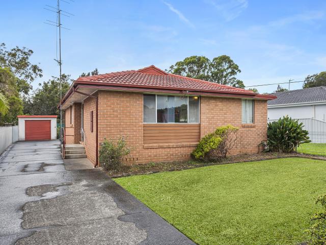 House for sale in Oak Flats Dc, New South Wales