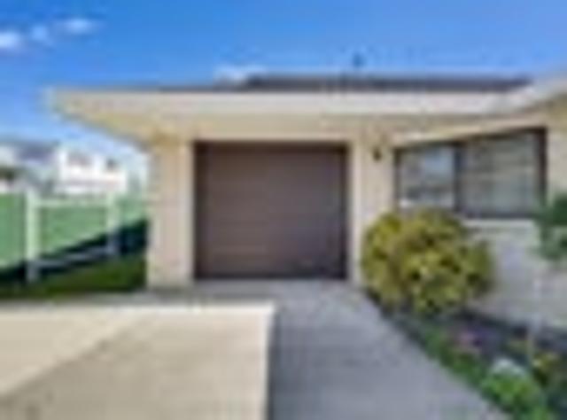 House for sale in Takaro, Palmerston North