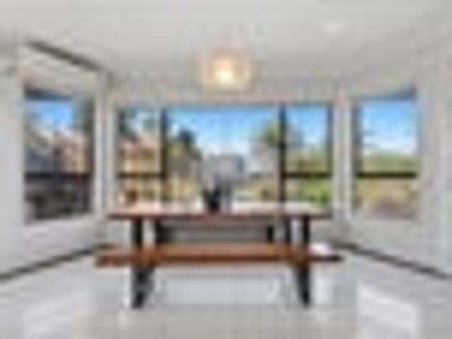 House for sale in Paremoremo, Oroua County