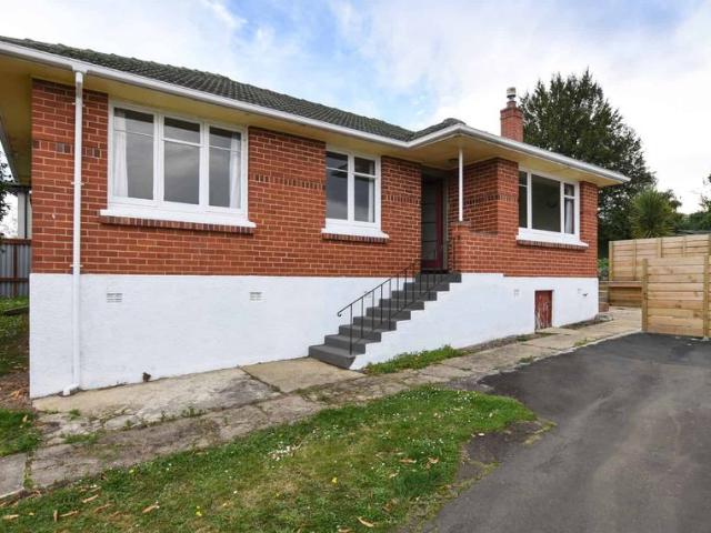 House for rent in Otakou