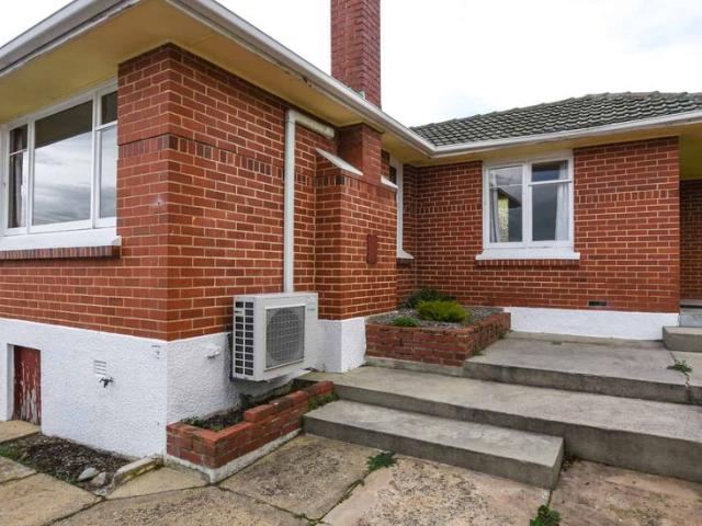 House for rent in Otakou