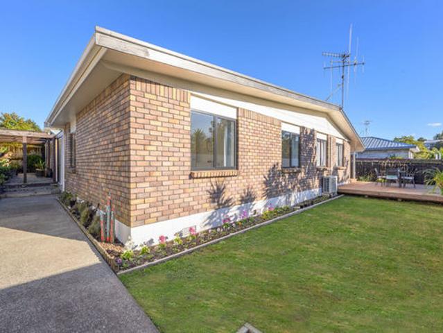 Property for sale in Omokoroa, Bay Of Plenty