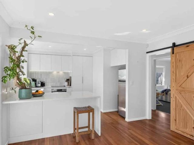 Townhouse for rent in Whangaparaoa, Oroua County