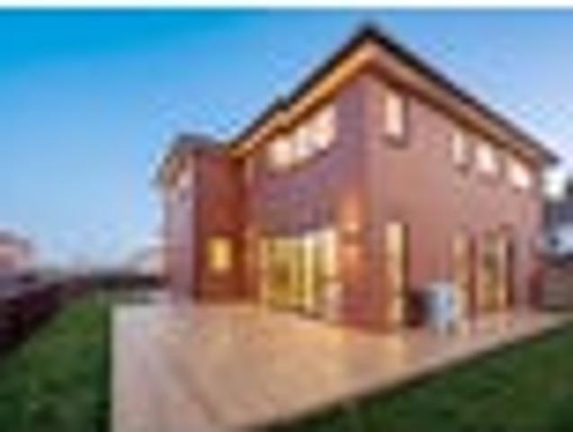 House for sale in Oratia, Oroua County