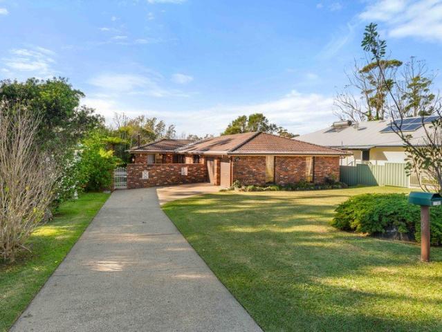 House for sale in Sussex Inlet, New South Wales