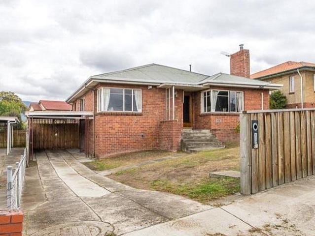 House for sale in Derwent Park