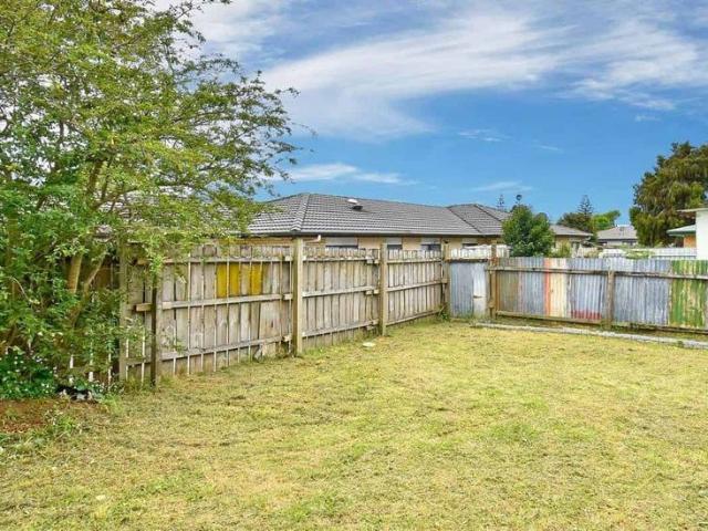 House for rent in Owhata, Oroua County