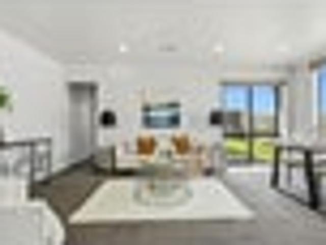 House for sale in Weymouth, Manurewa