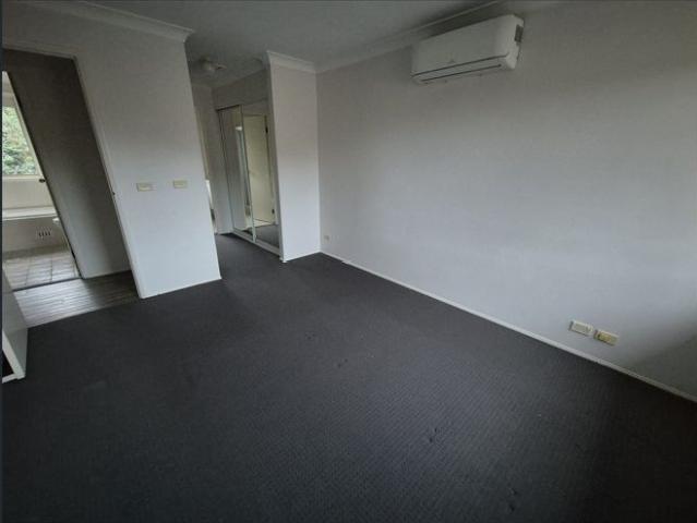 Townhouse for rent in Sydney, New South Wales
