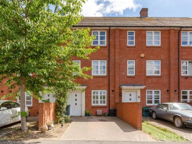 House for rent in London Borough of Merton, Mitcham