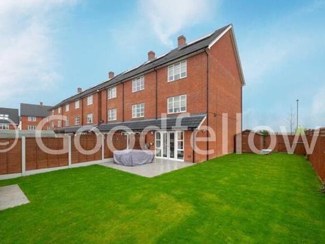 House for sale in Surrey